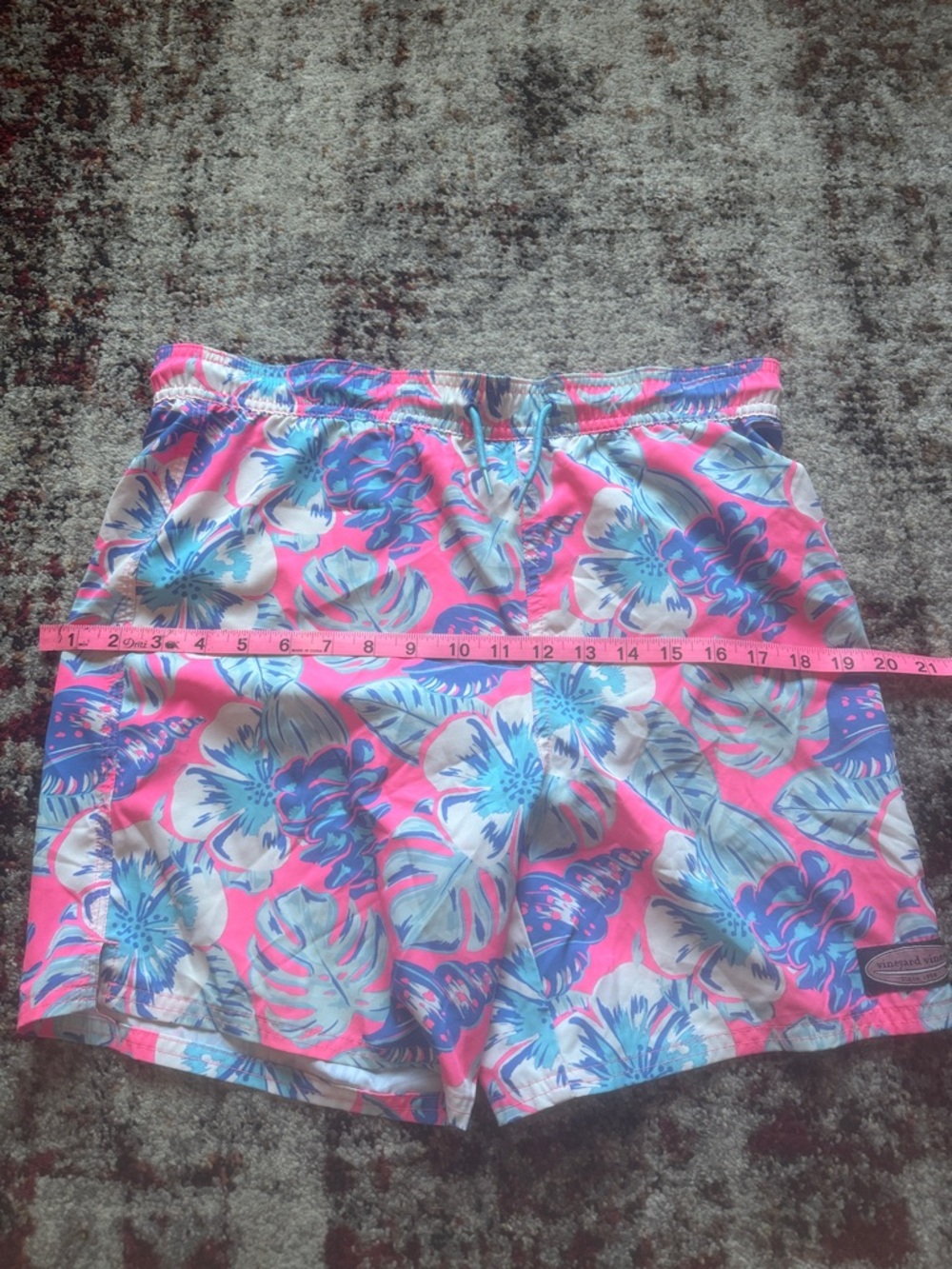 Vineyard Vines Boy's Size L Pink Floral Drawstring Swim Shorts - Picture 3 of 5